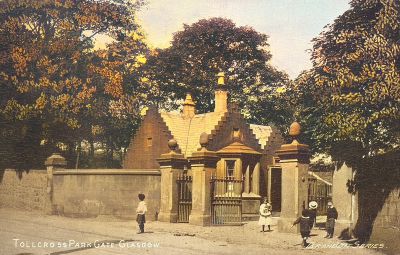 A Postcard view of the Gate and Lodge at the entrance to Tollcross Park in Tollcross Road, Glasgow 1904
