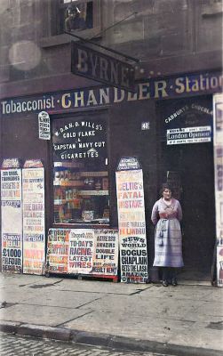 Annie Byrne, outside her Abercromby Street Shop, Glasgow 1921.
