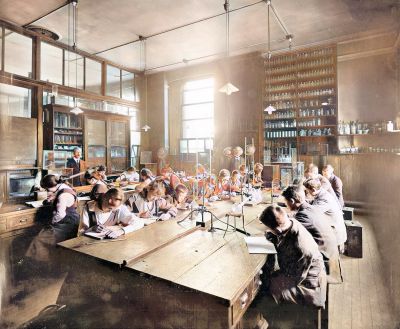 Classroom In Whitehill School, Glasgow 1916
