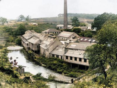 Dawsholm paper mill in Maryhill, Glasgow, by the River Kelvin June 1934
