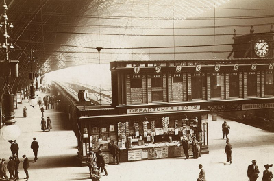 Departures board at St. Enoch Station, c.1915
