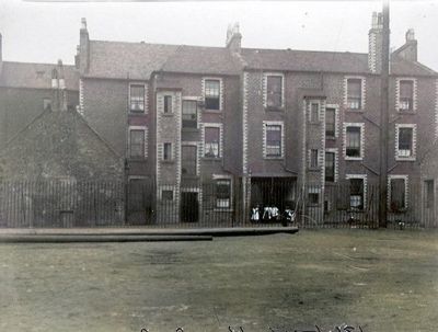 Rear of Tenements at 138-146 King St, Calton, Glasgow 1902
