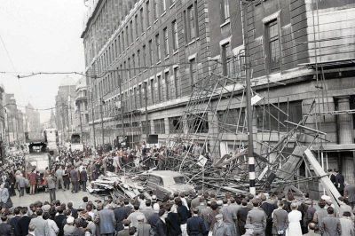 Scaffolding collapses at Argyle Street Glasgow outside Lewis’ Store in 1960
