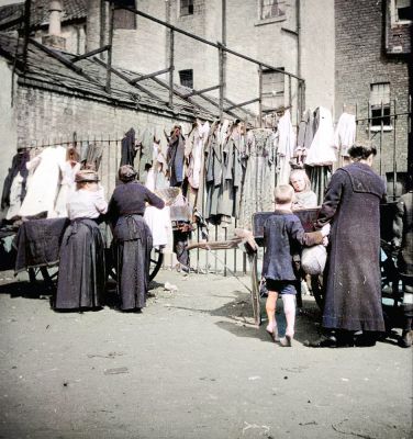 Second Hand Clothing for Sale from Barrows in the Calton, Glasgow  1916

