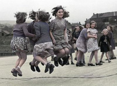 Skipping Ropes, Glasgow 1960s
