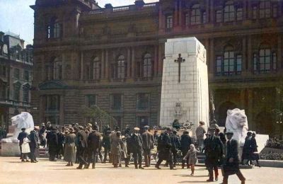 The Cenotaph in George Square, Glasgow 1925
Keywords: The Cenotaph in George Square, Glasgow 1925