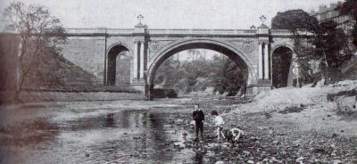 View Of Kids Playing At The Water Beneath The Kirklee Bridge And The Kelvin Walkway Glasgow Circa 1890s
