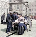 A_Book_Barrow_in_Greendyke_Street2C_Glasgow_1916.jpg