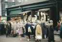 A_Busy_Barras_Market_Glasgow_1961.jpg