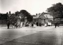 Botanic_Gardens_Main_Entrance_Queen_Margaret_Drive_Glasgow_Early_1900s.jpg