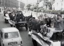 Sunday_School_outing_Maryhill_Road_Glasgow_1965.jpg